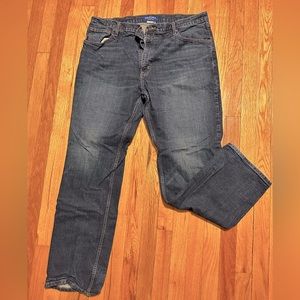 Men’s dark wash Arizona flex, relax straight jeans. 38x32.